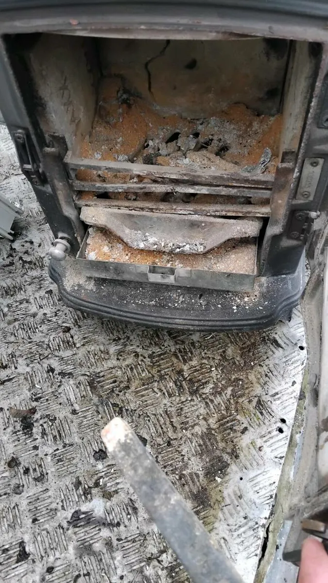 Stanley stove - Image 3