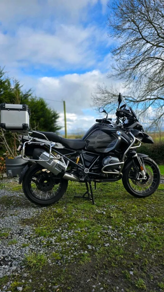 Bmw r1200gsa triple black - Image 1