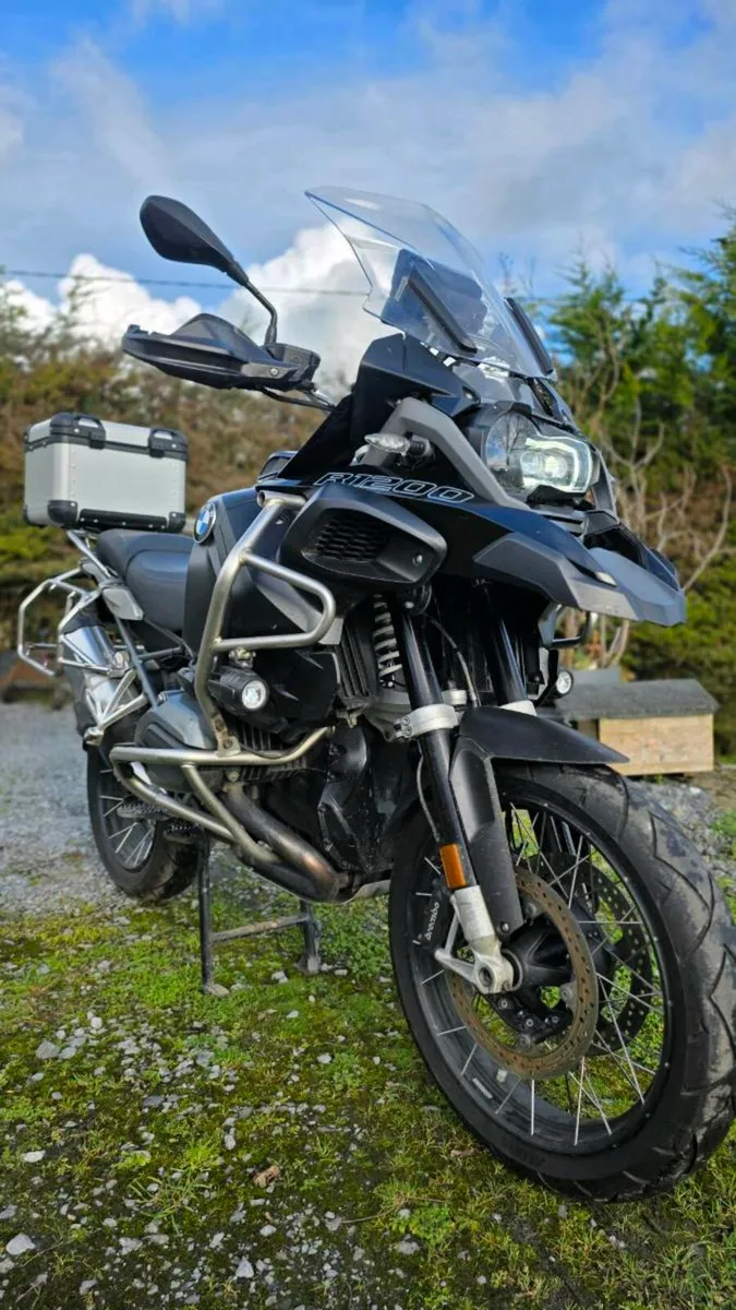 Bmw r1200gsa triple black - Image 2