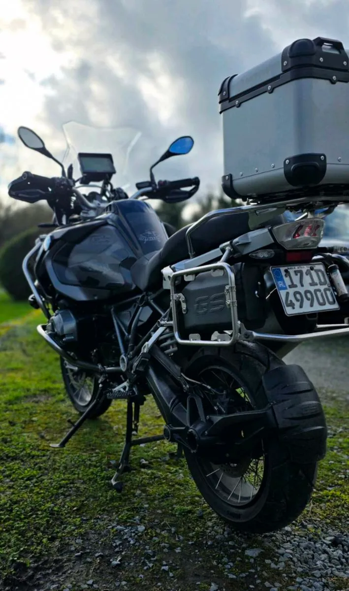 Bmw r1200gsa triple black - Image 4