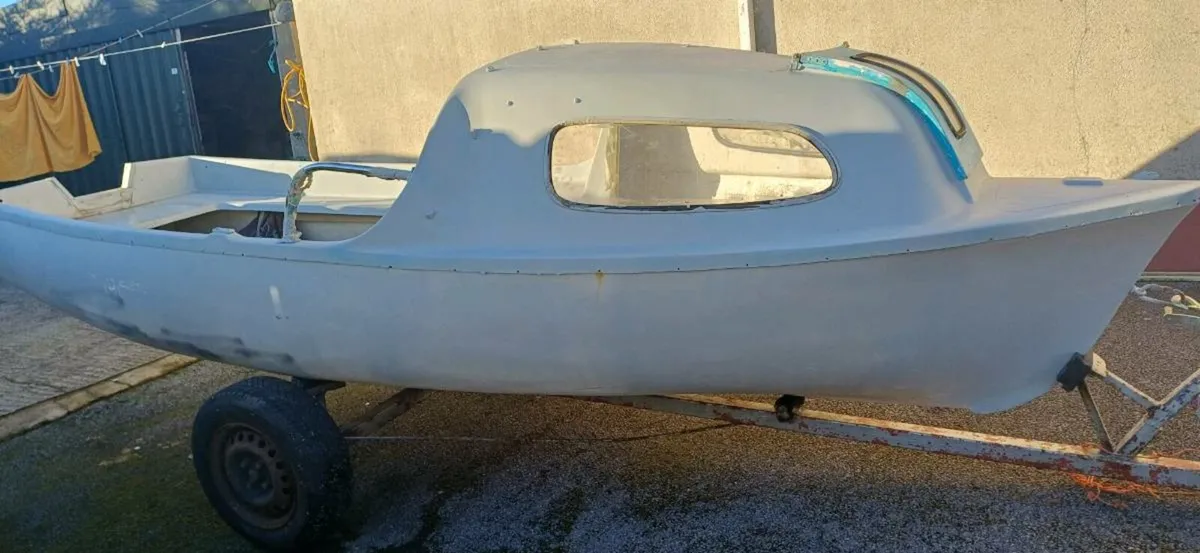 Dandy Cabin Boat - Image 1