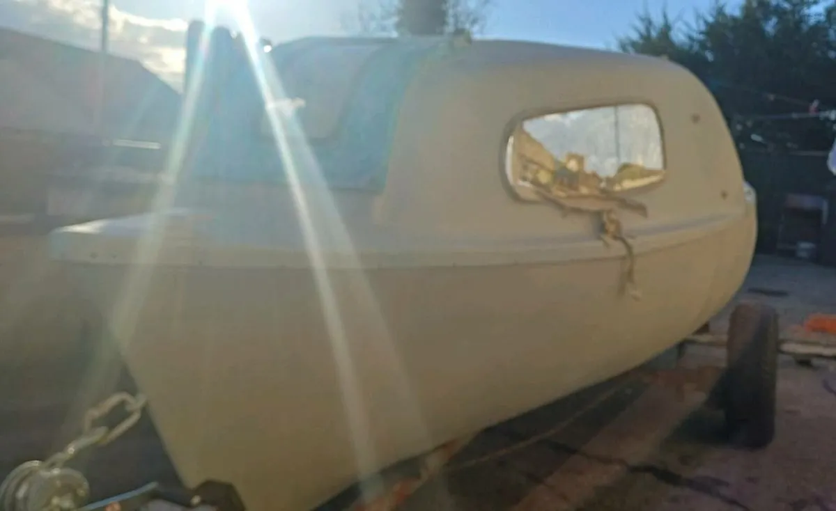 Dandy Cabin Boat - Image 4