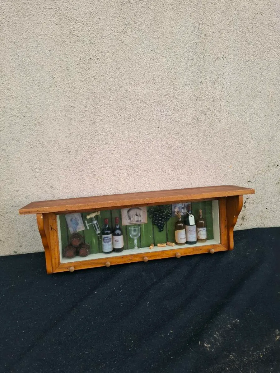 Towels shelf - Image 2