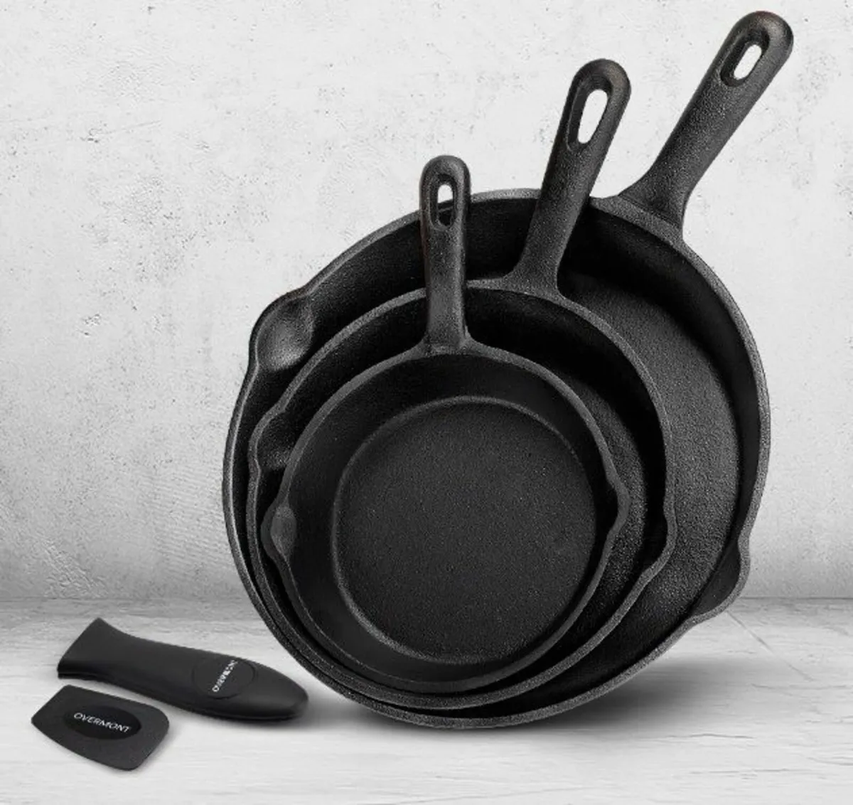 Pre-Seasoned Cast Iron Skillets (set of 3) - Image 1