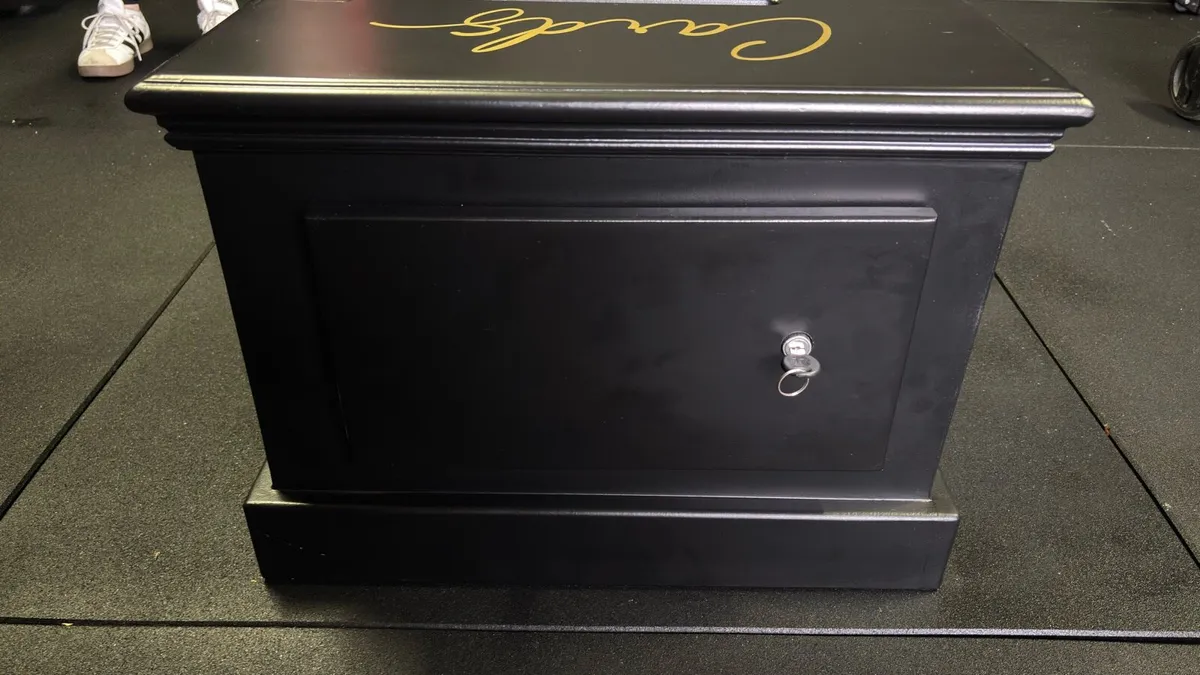 Wedding Card Box - Image 1