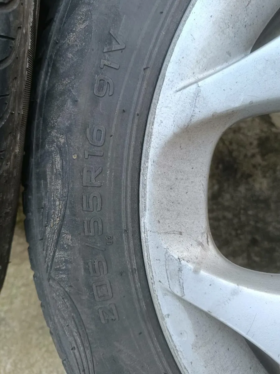 Ford Focus Alloy Wheels - Image 3