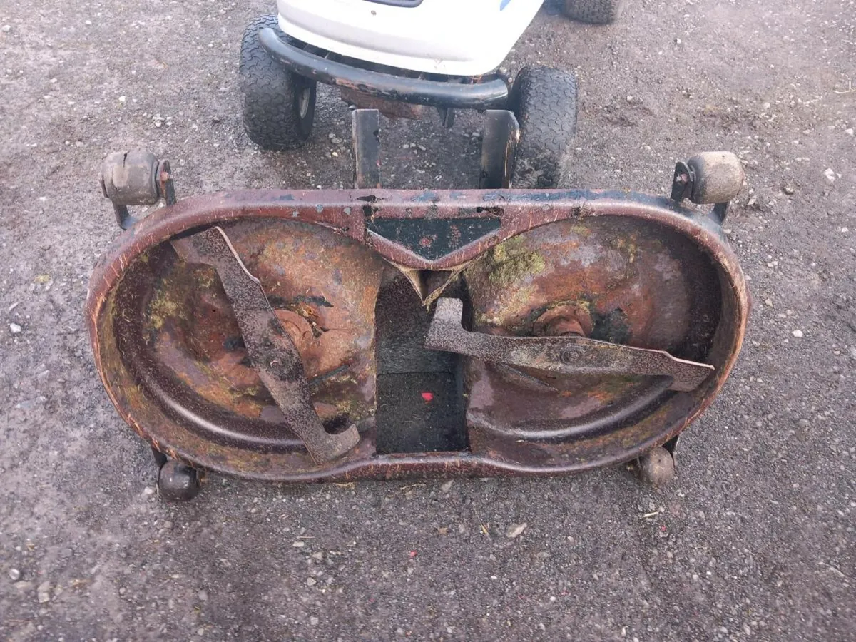 AGS/LAWNBOSS 40inch deck for sale - Image 1