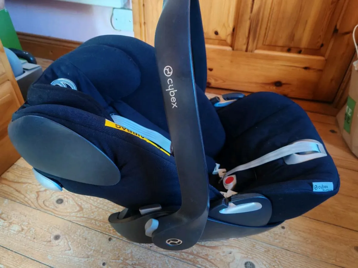 Baby Car seat - Image 2