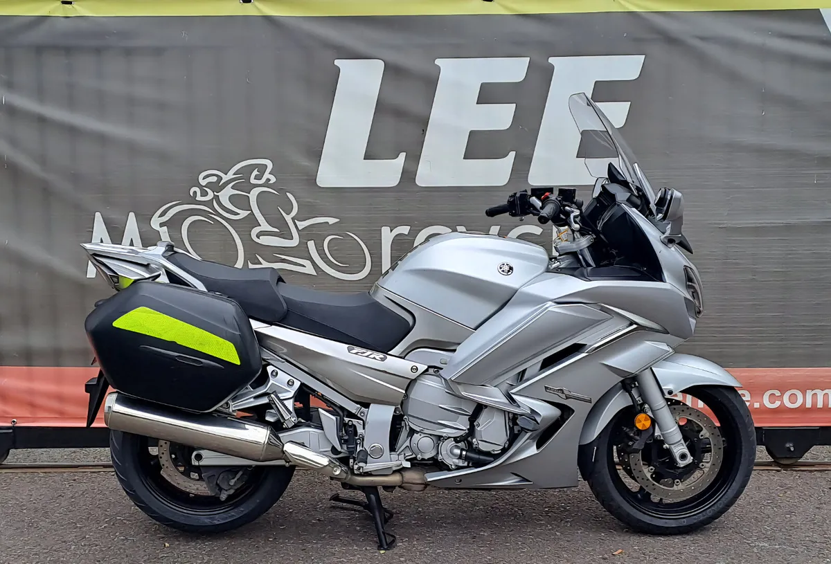 2018 YAMAHA FJR1300 - Image 1