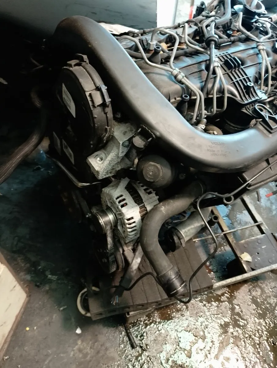 Engine Volvo 2.0dsl 2012y - Image 3