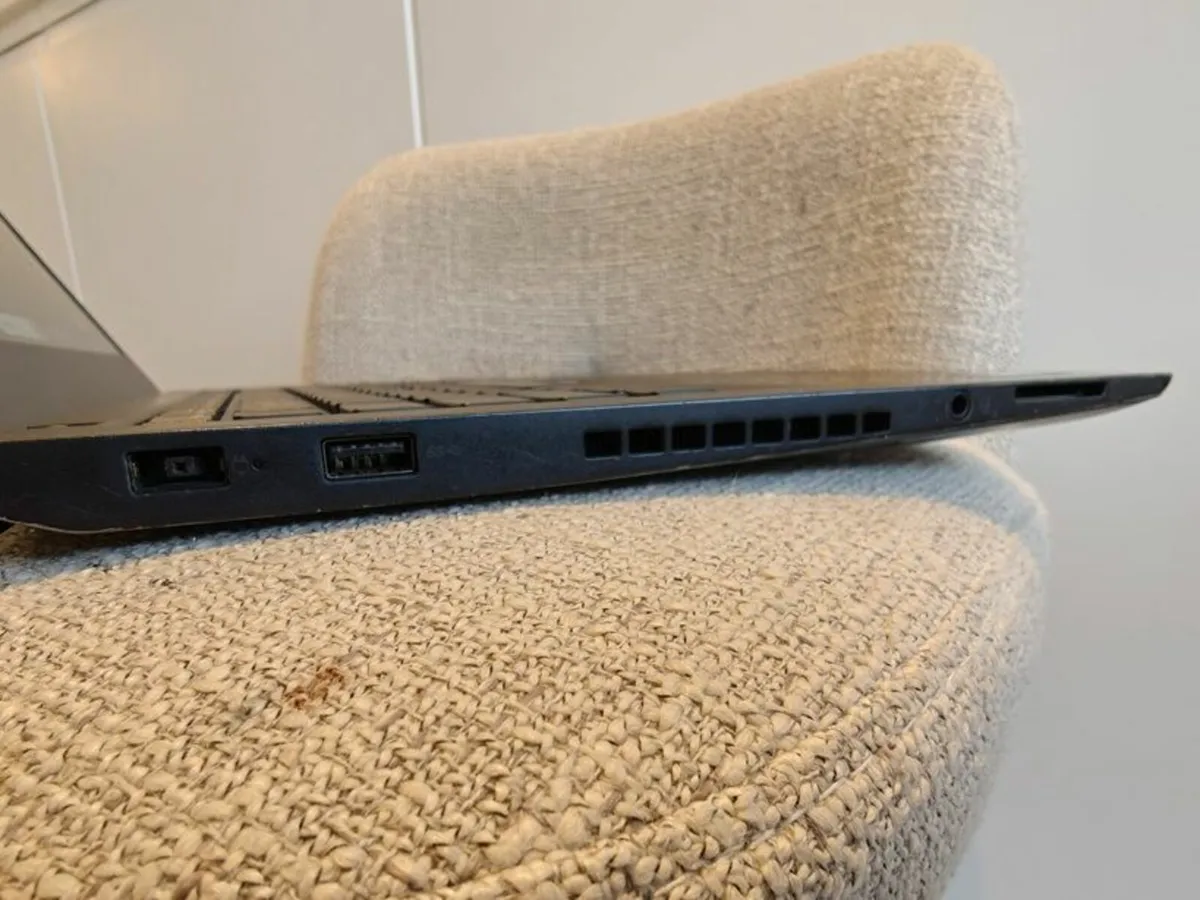 Lenovo Thinkpad T460s | i7 | 16GB | 14" Touchscree - Image 2