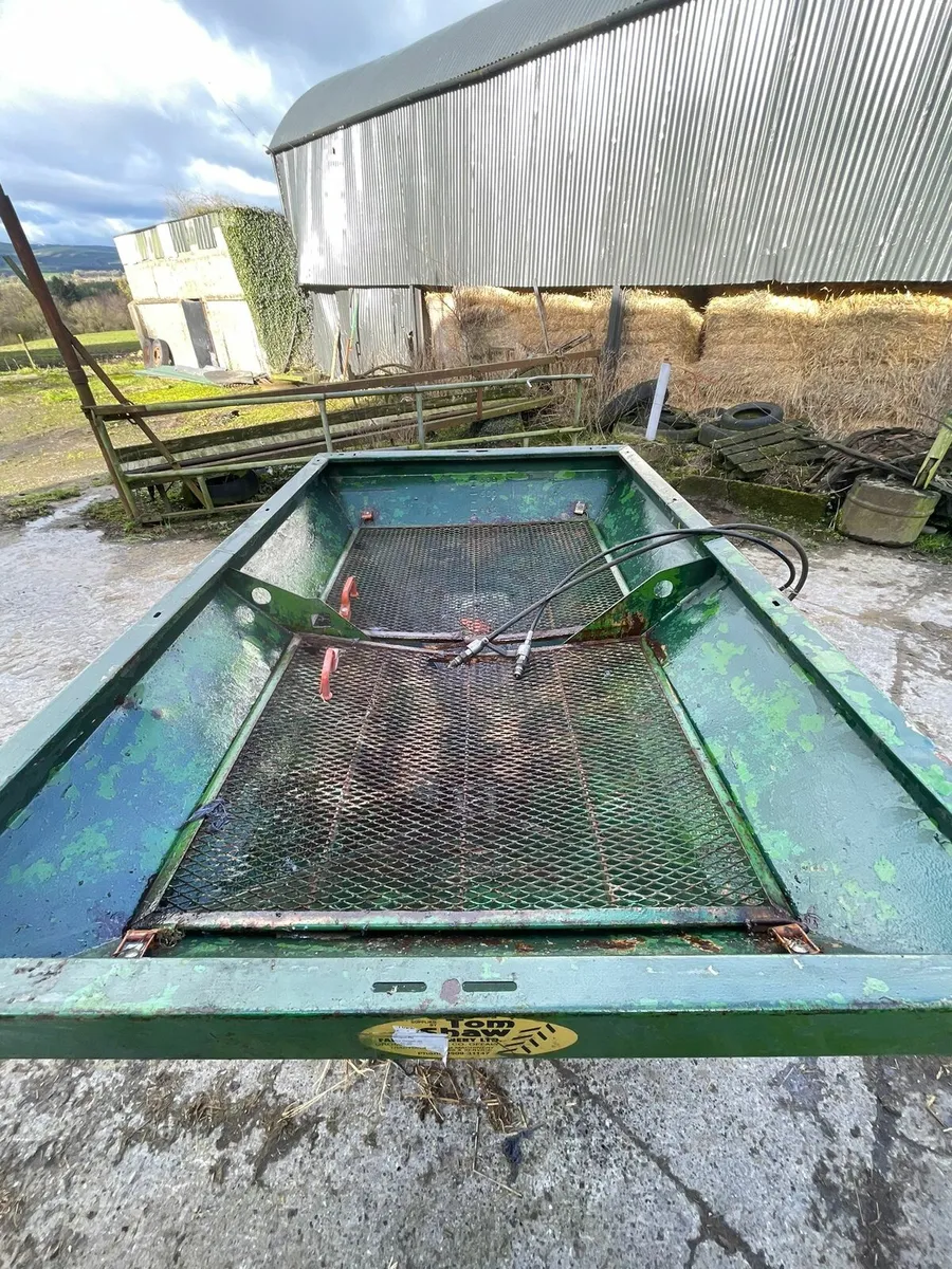 Amazone 902 Fertiliser spreader - Image 4