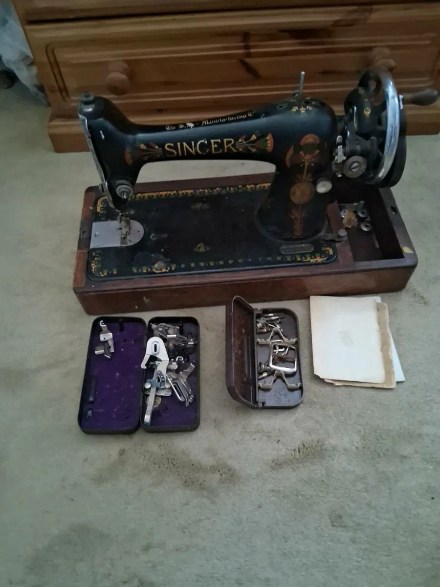 Sewing machines - Image 3
