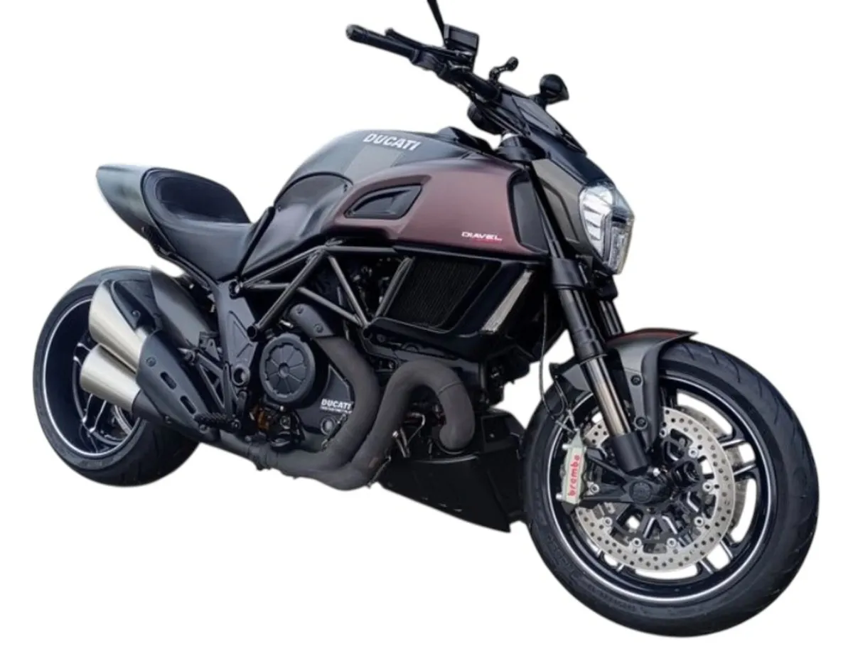 Ducati Diavel Carbon Edition “DEPOSIT TAKEN” - Image 2