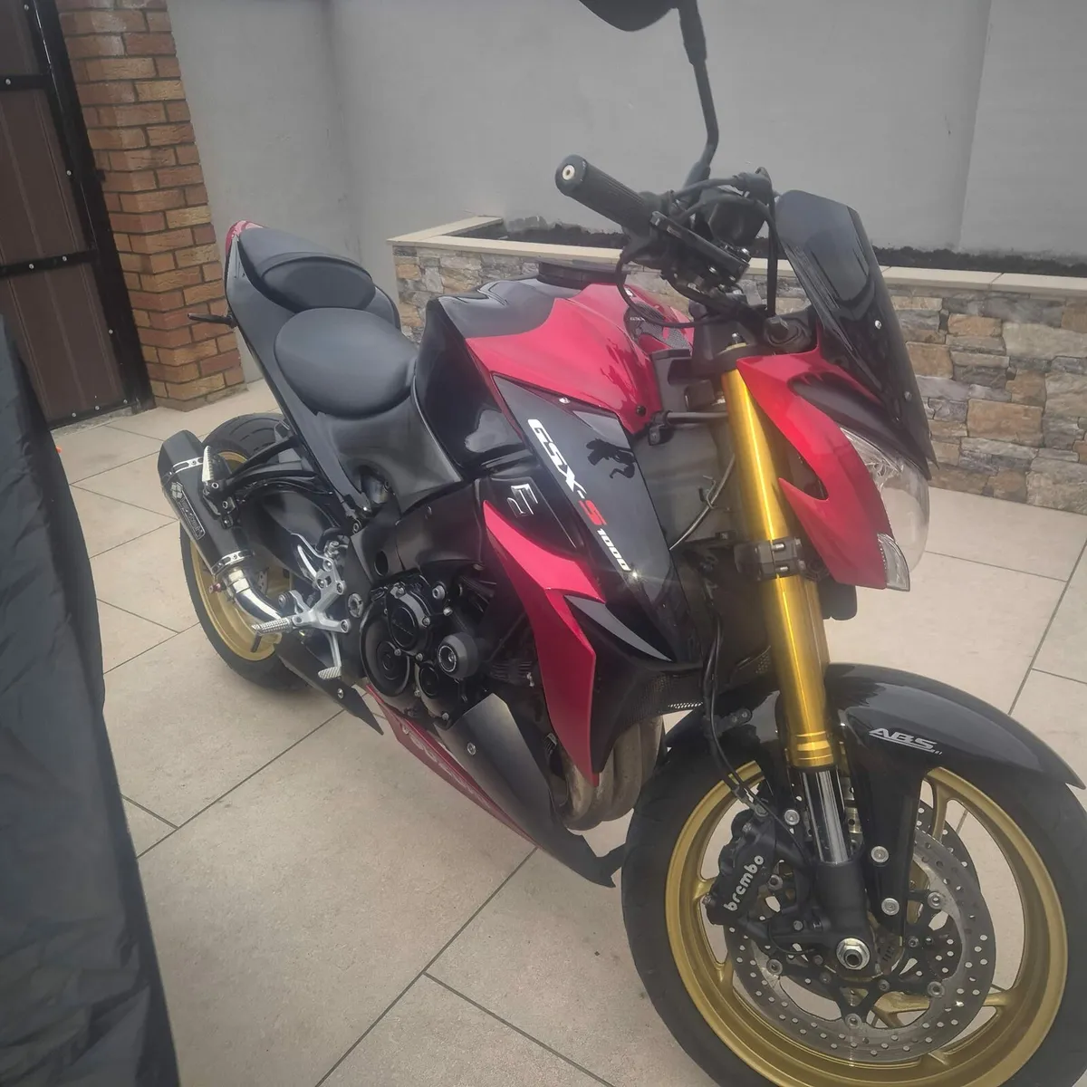 Gsxs 1000 very clean. - Image 2