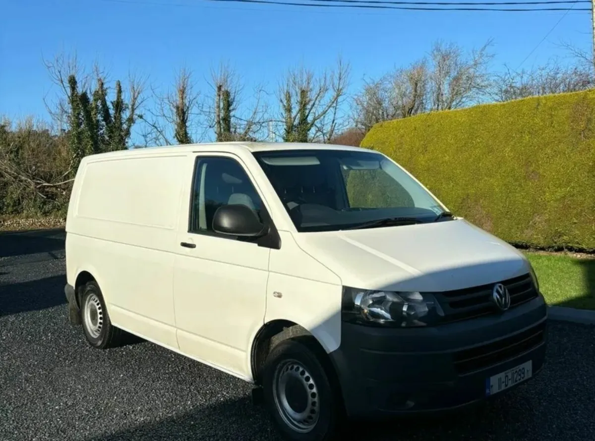 Volkswagen Transporter 2011 - Image 1