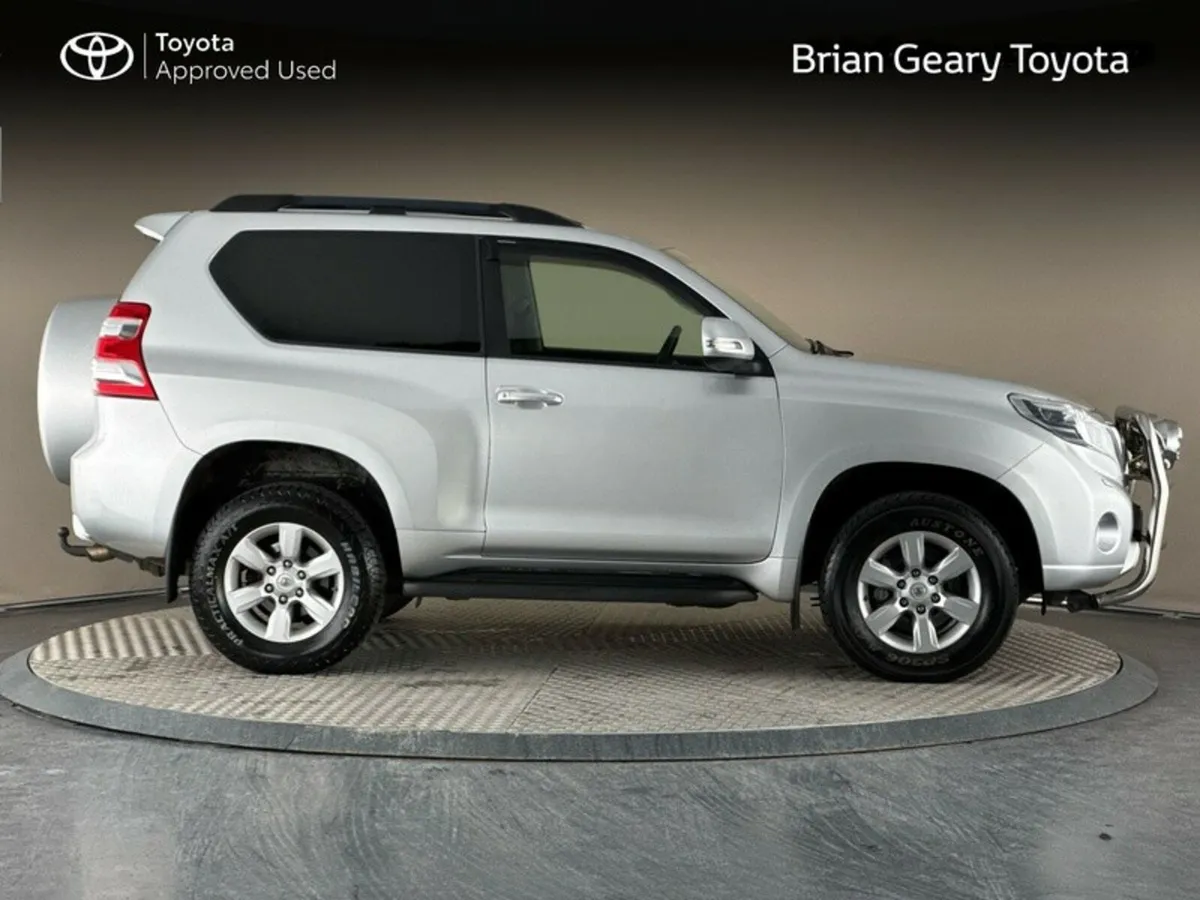 Toyota Land Cruiser SWB GX COMM - Image 3