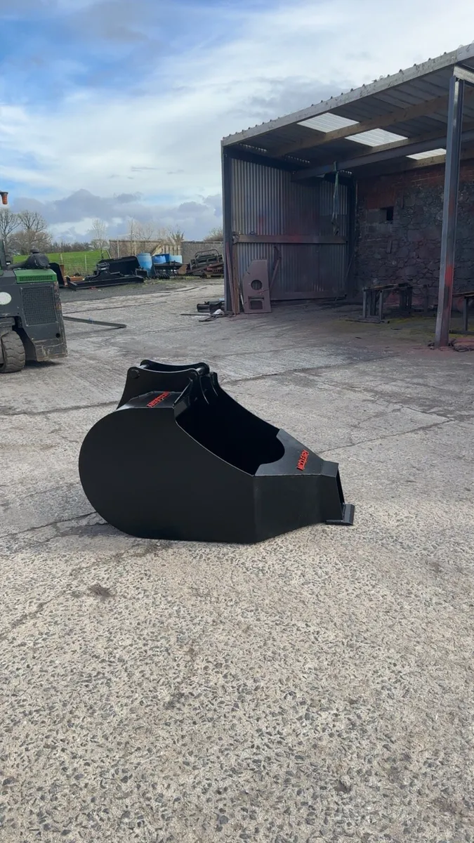 Concrete bucket - Image 2