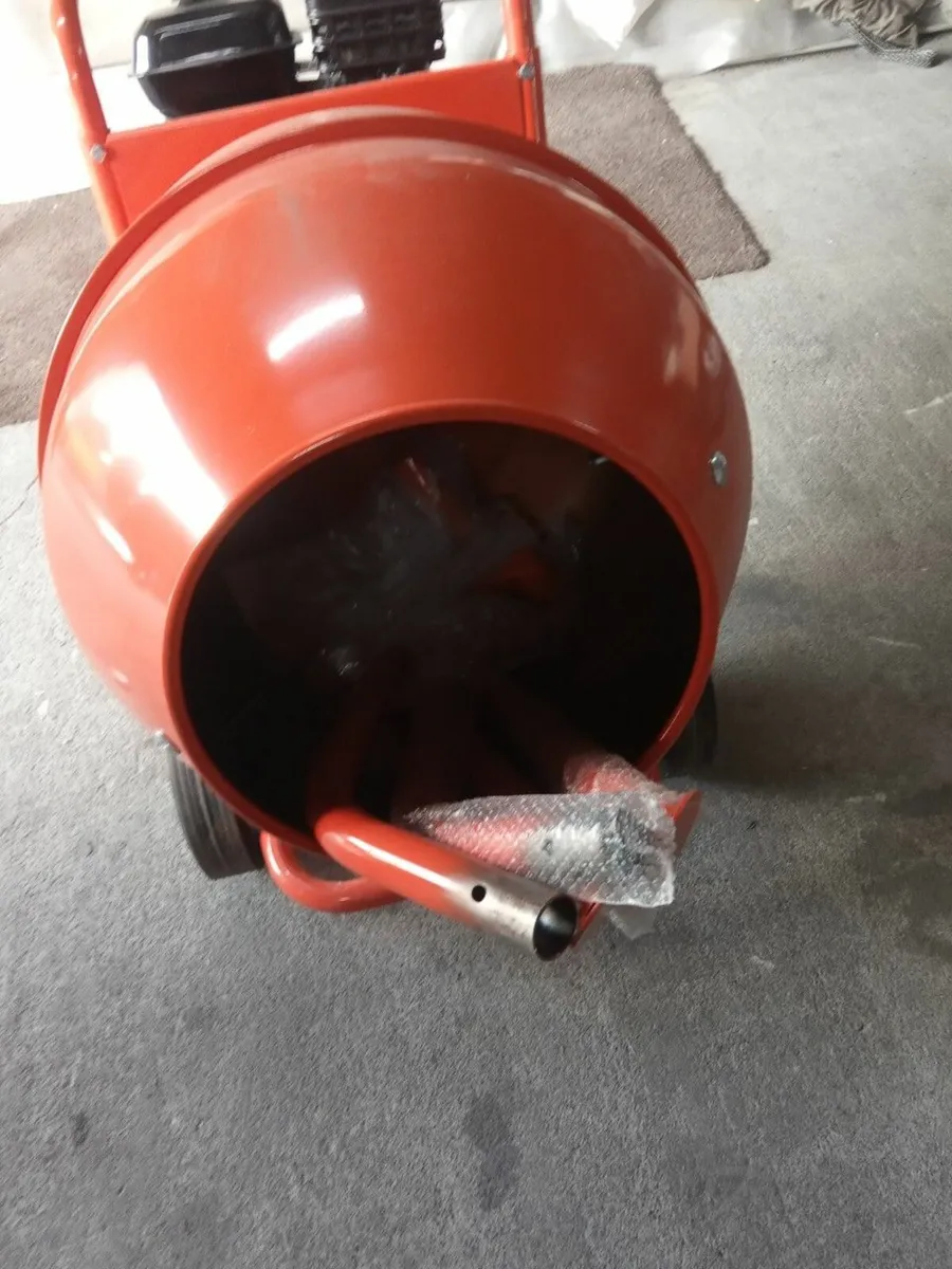cement  mixer,  portable  petrol  engined - Image 2