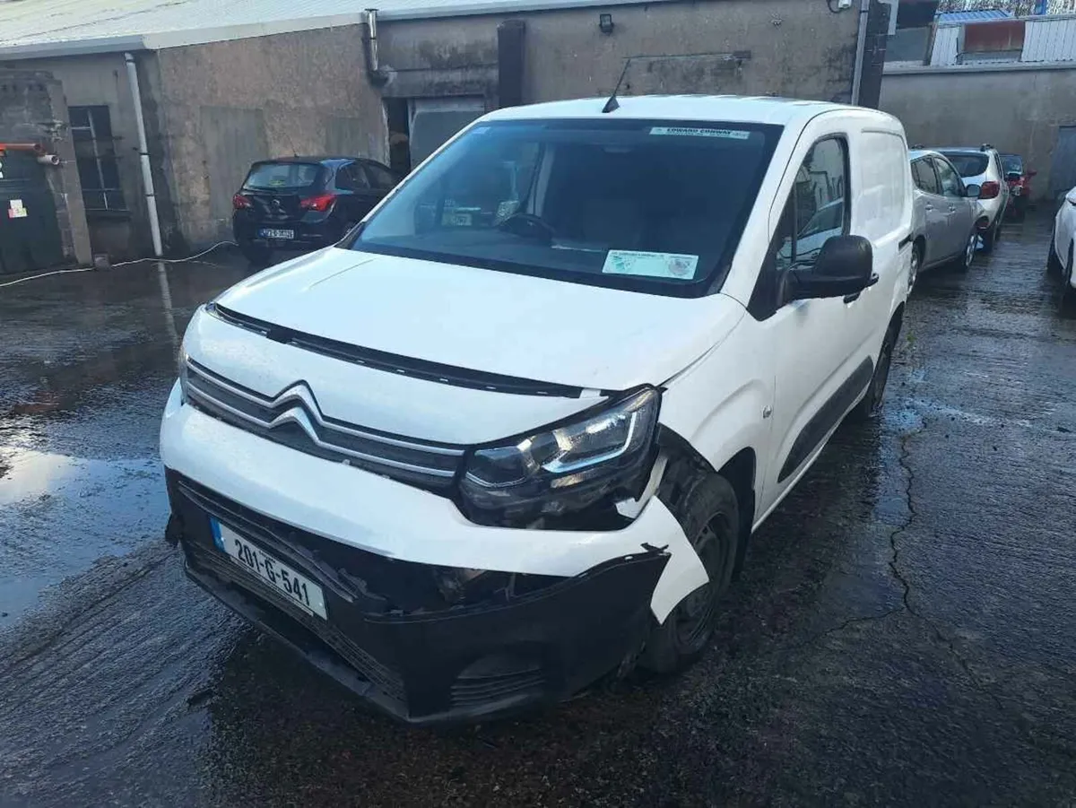 2020 Citroen berlingo 1.5 for breaking