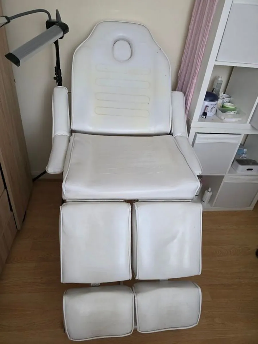 Beauty chair -Blarney - Image 2