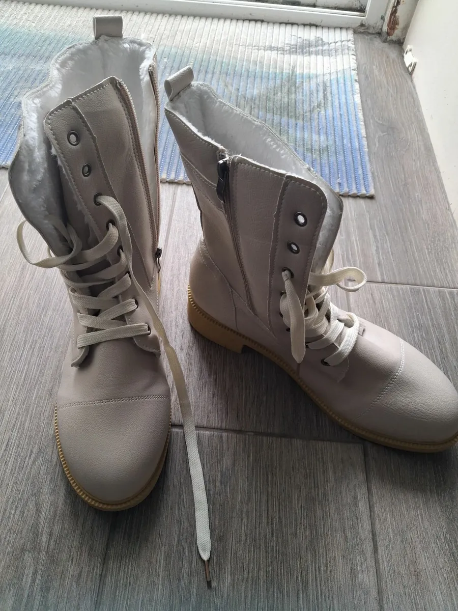 New fashionable winter fur lined boots - Image 2
