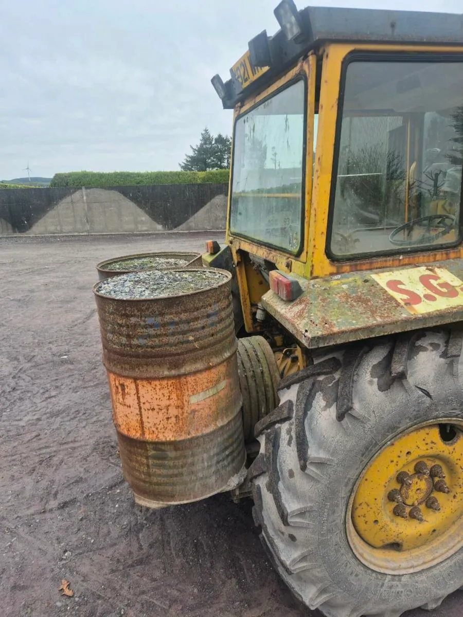 30 E industrail loader - Image 4