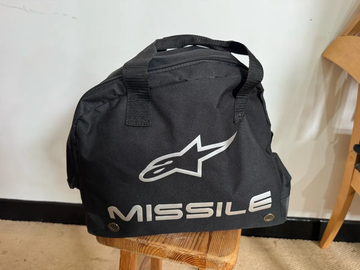 Alpinestars - Missile Tech-Airlift Helmet - Image 1