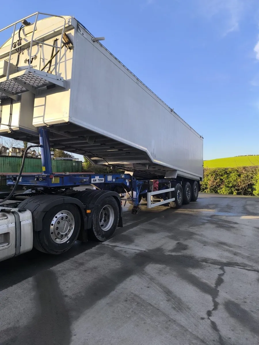 Weightlifter bulk trailer - Image 1