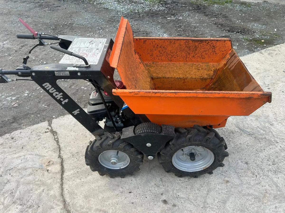 Dumper with engine - Image 2