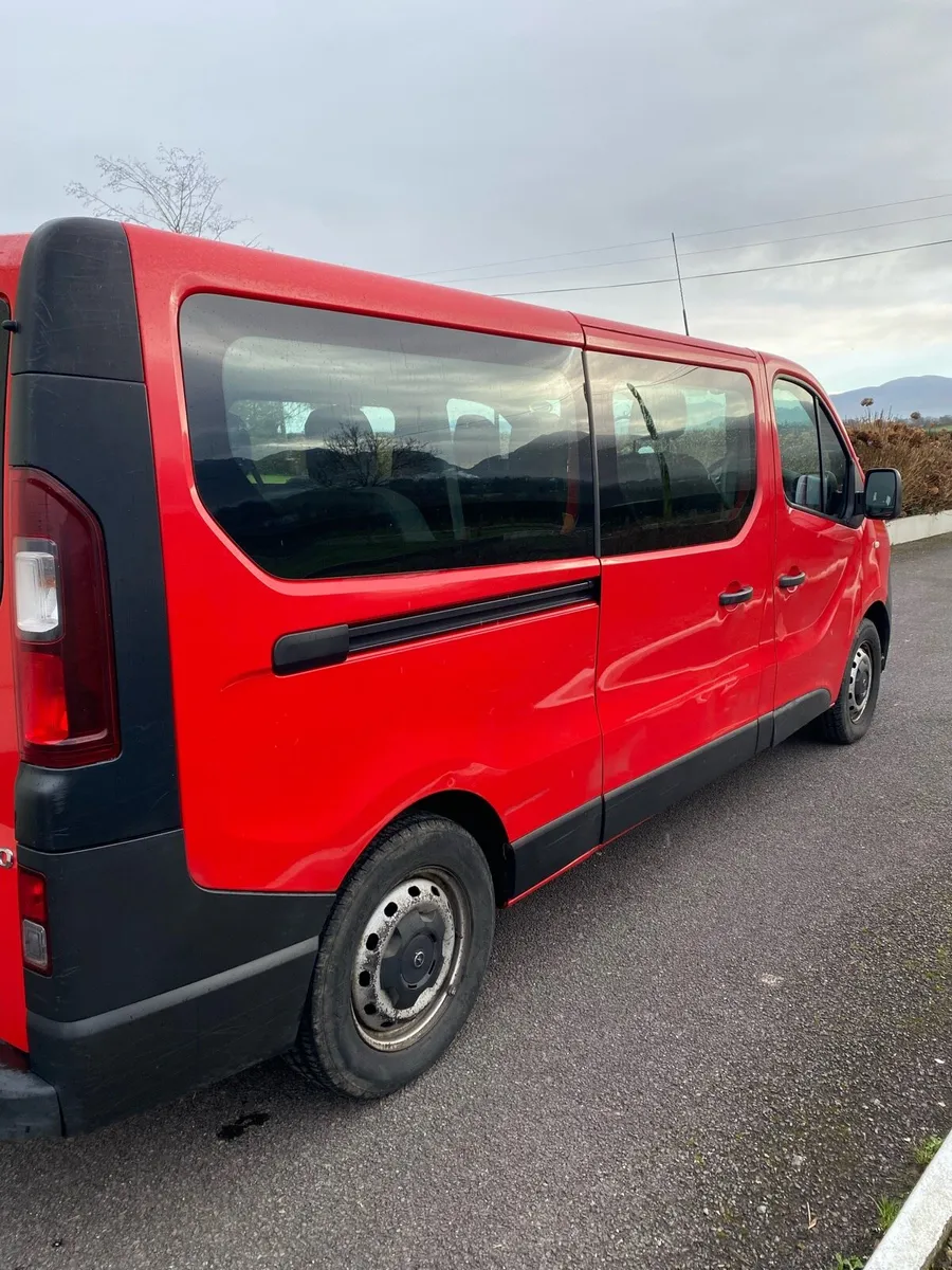 Opel Vivaro 2016 - Image 4