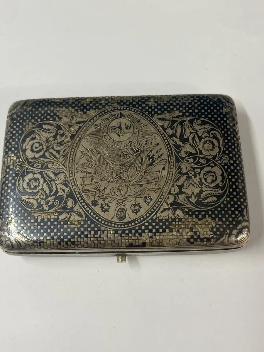 Antique silver and Niello cigarette case. - Image 1