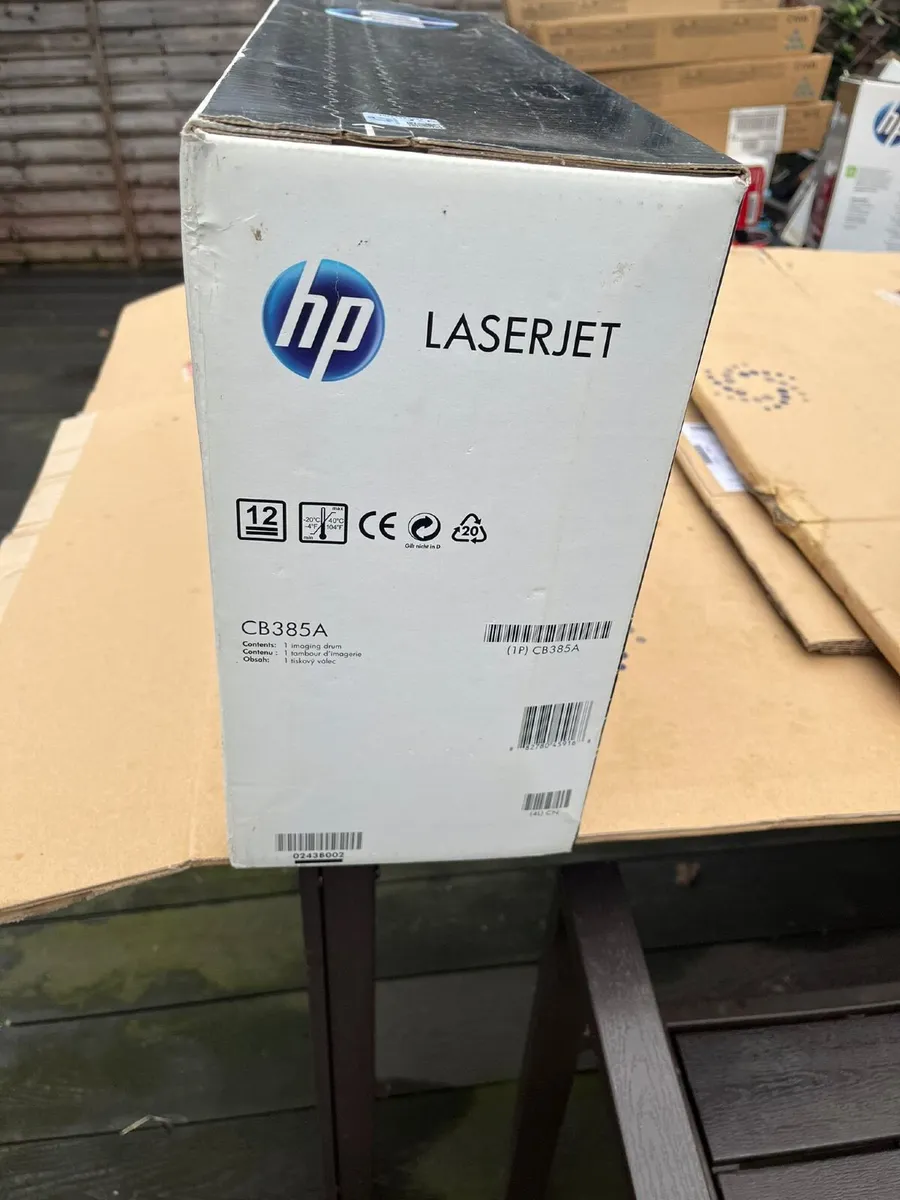 Hp Cb385A Cyan Ink toner - Image 2