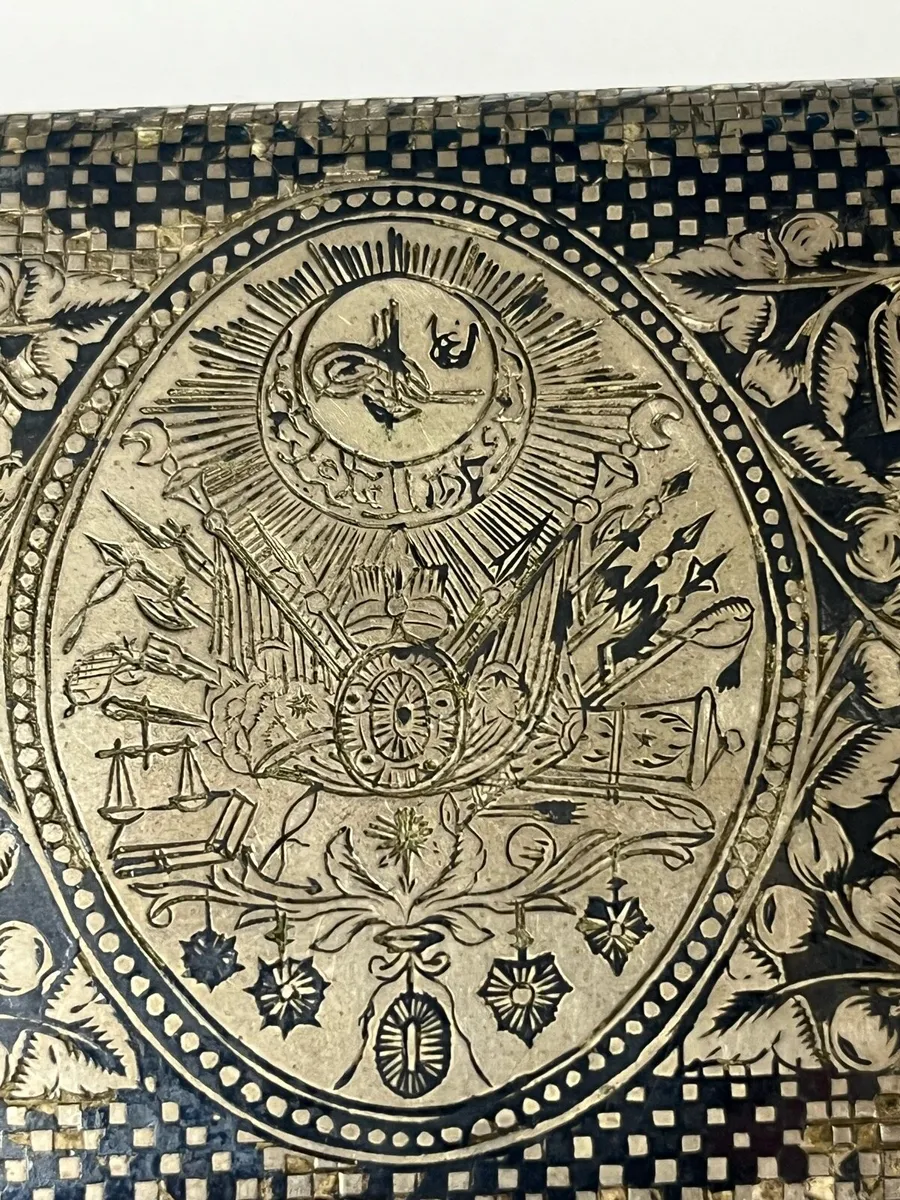 Antique silver and Niello cigarette case. - Image 4