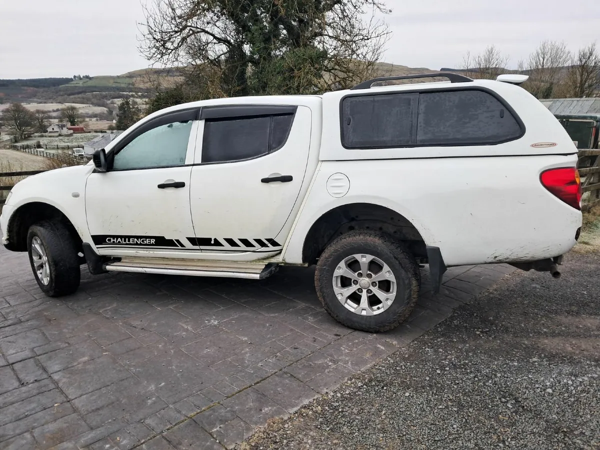 Mitsubishi L200 2015 - Image 2