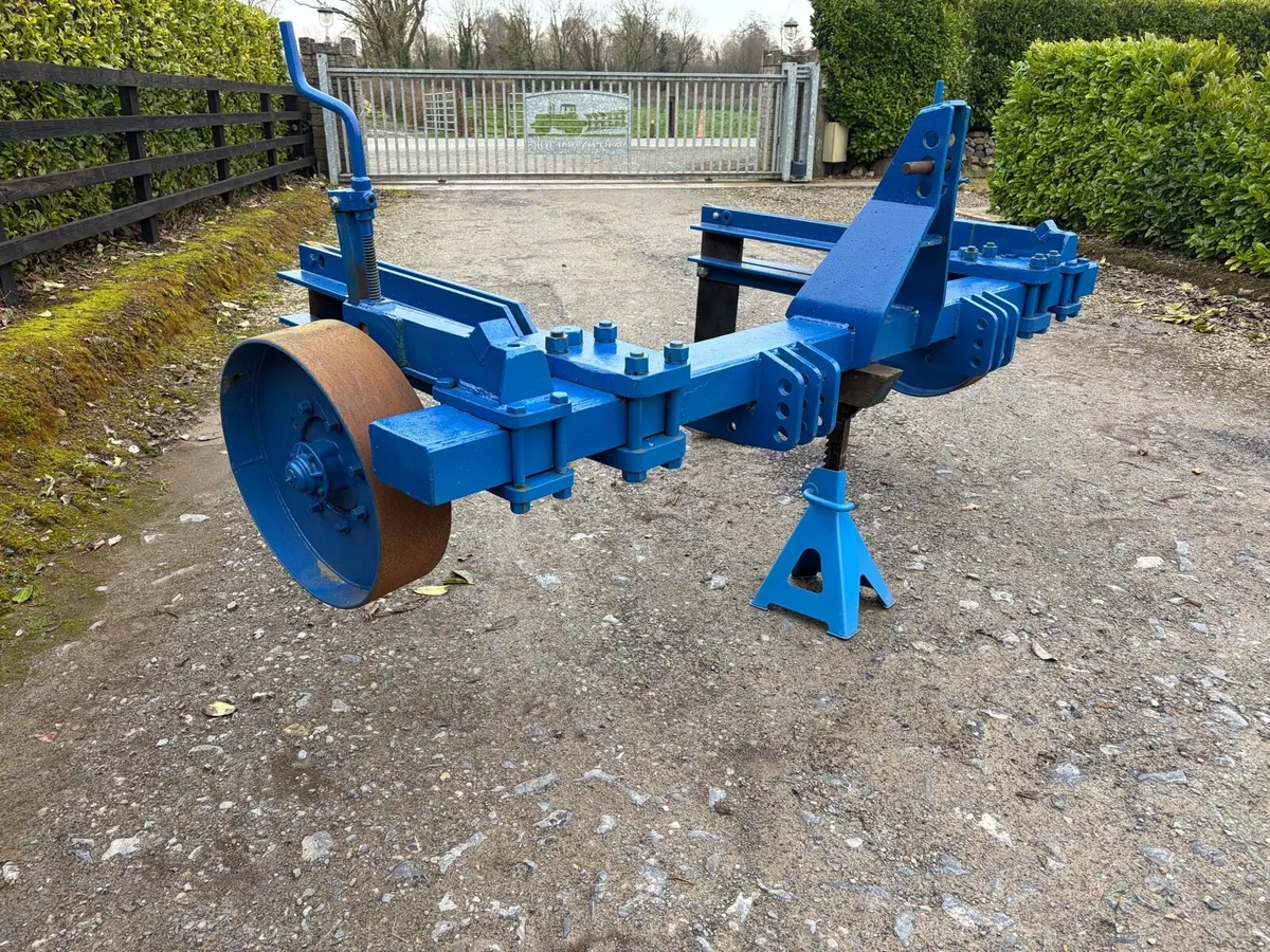 Ransomes 2 leg subsoiler - Image 3