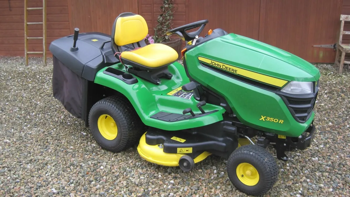 John Deere X350R Professional Mower 42" Deck - Image 3