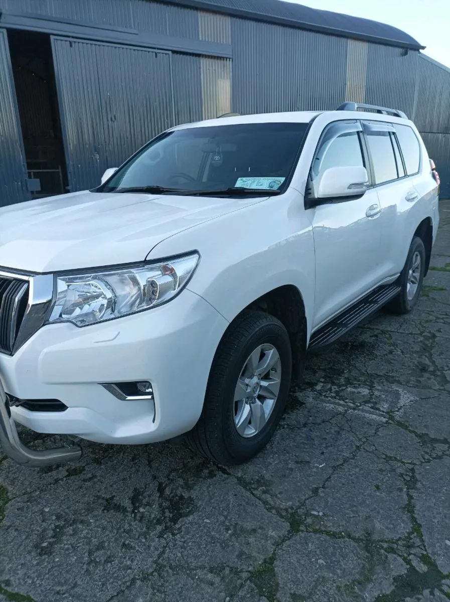 Toyota landcruiser - Image 1