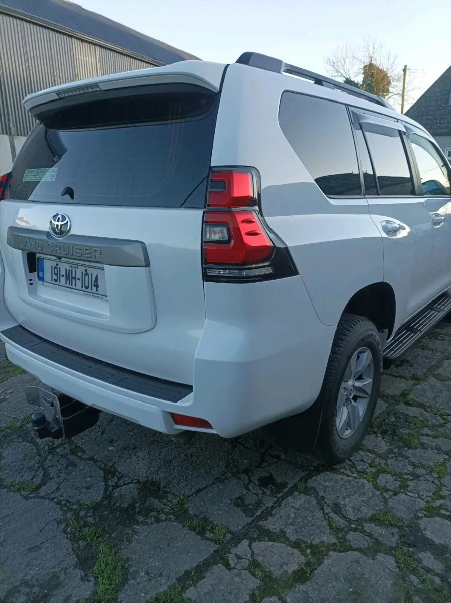 Toyota landcruiser - Image 3