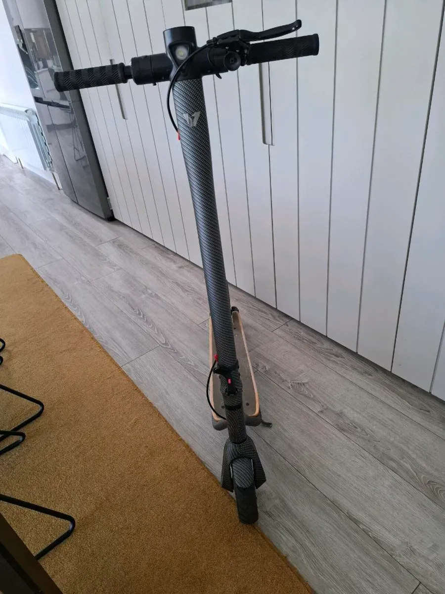 E scooter - Image 2