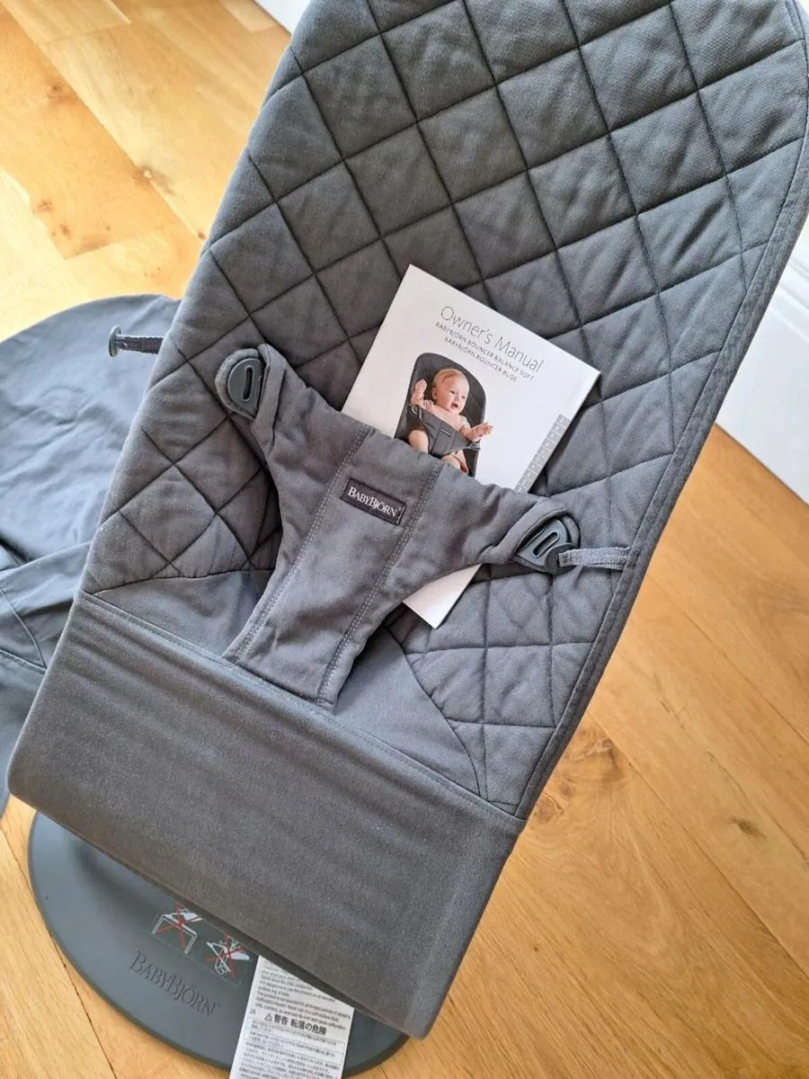 BabyBjörn Bouncer Balance Soft – Grey – Excellent - Image 3