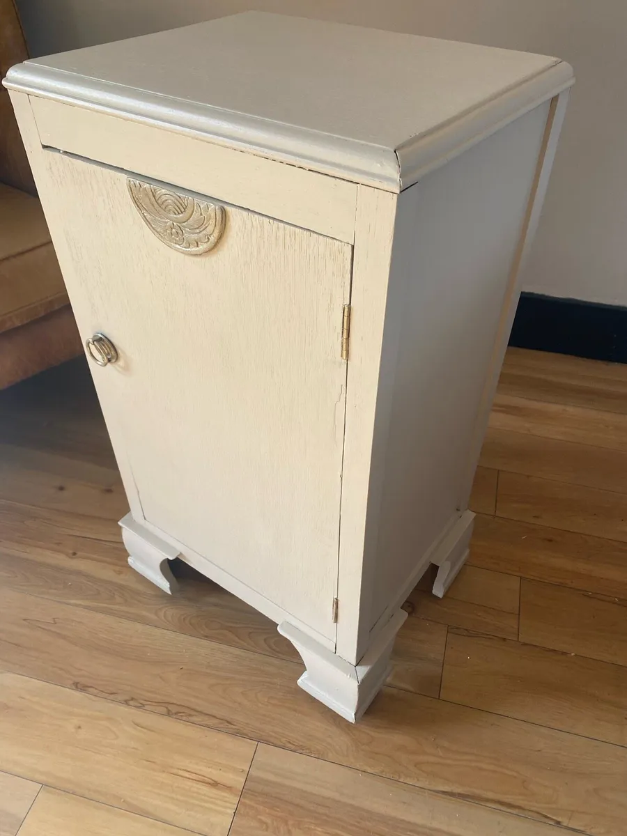 Vintage cabinet - Image 2