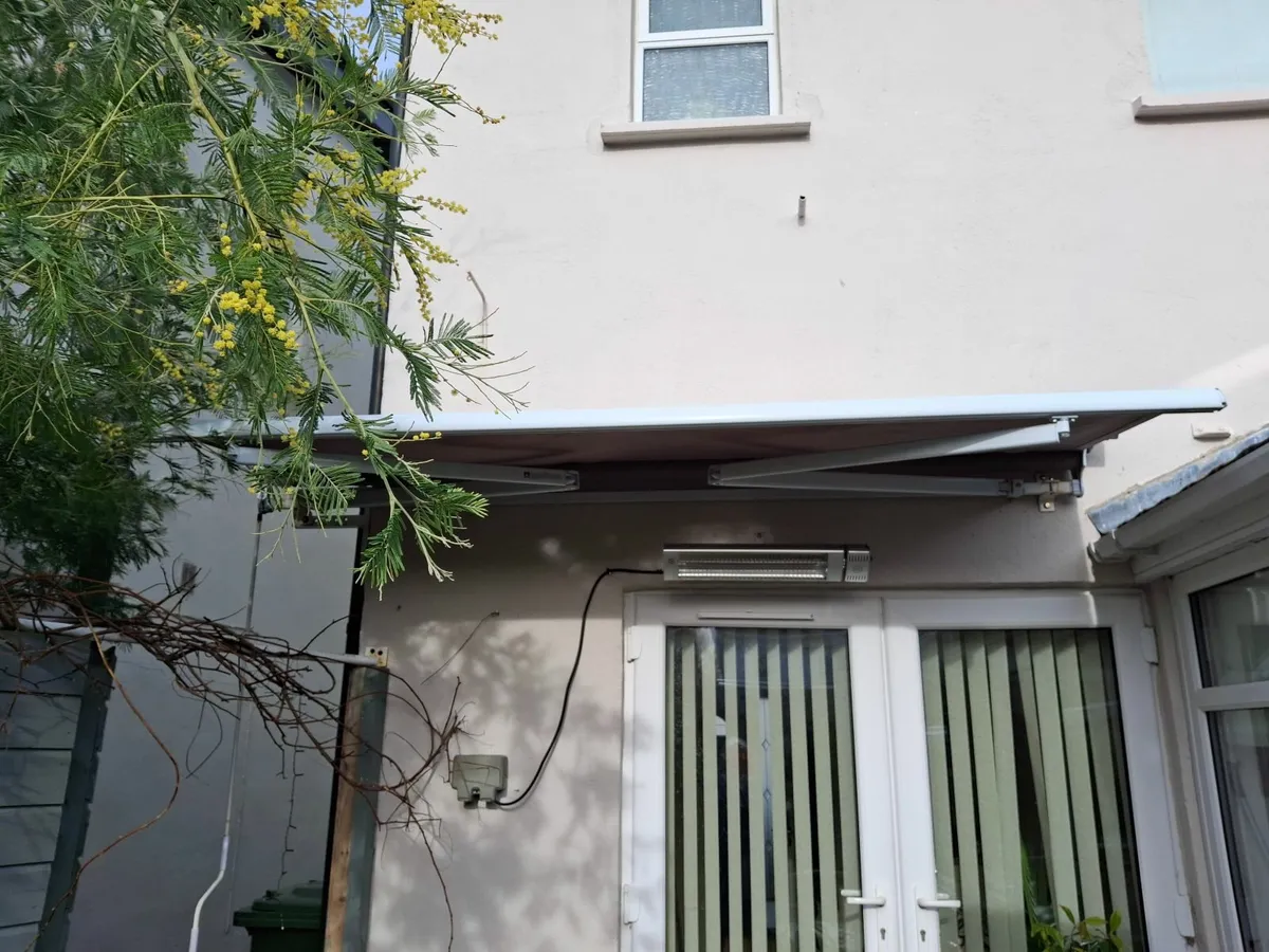 Outdoor Awning 2.8m - Image 2
