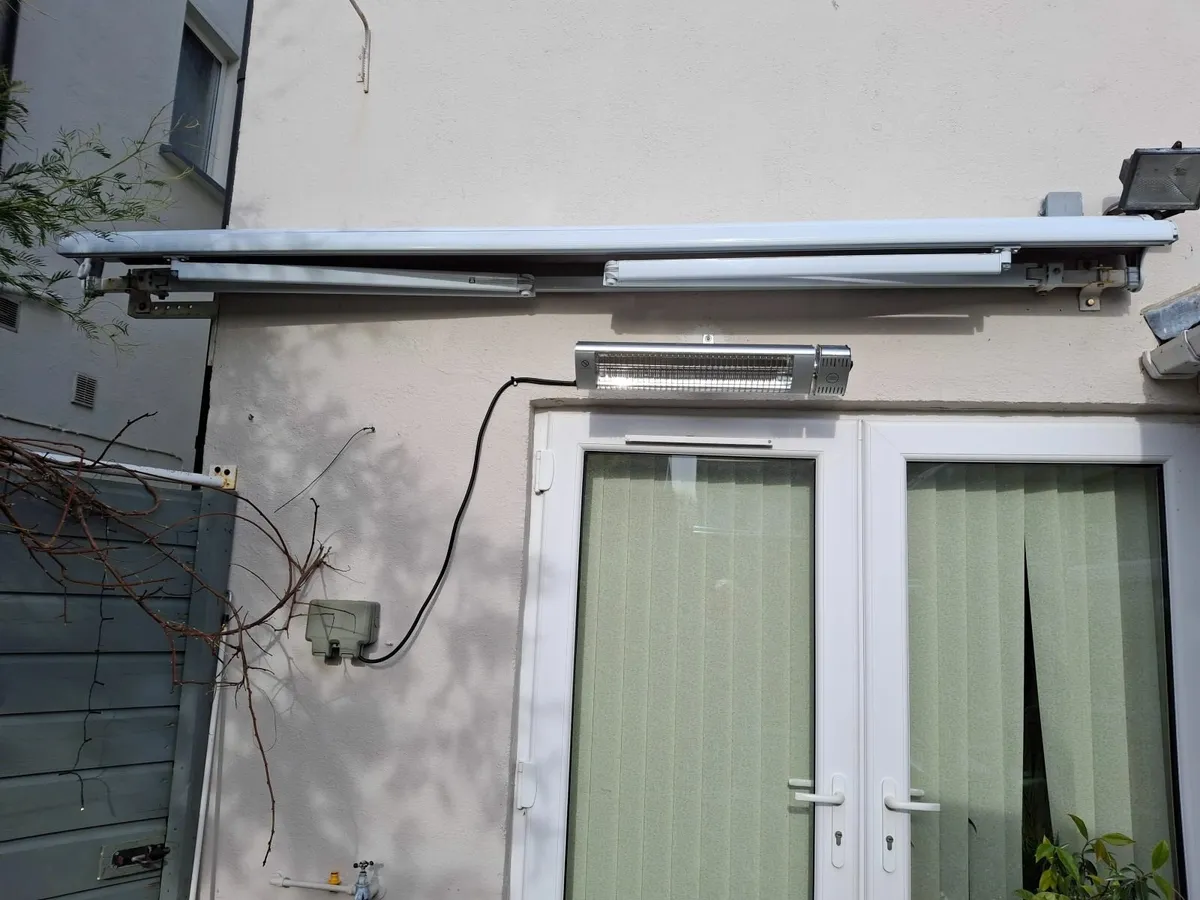Outdoor Awning 2.8m - Image 3