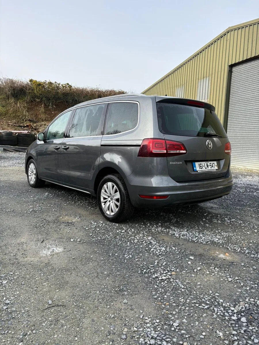 2016 Volkswagen Sharan 2.0 Diesel 7 seater - Image 3