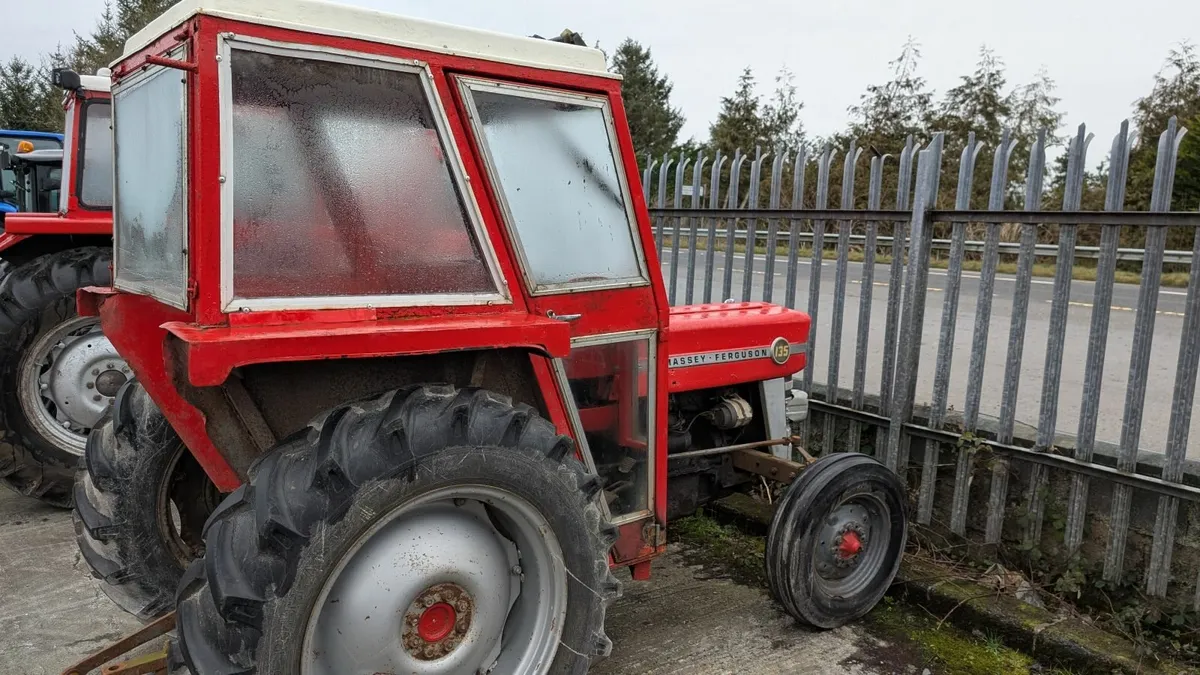 Massey Ferguson 135 - Image 2
