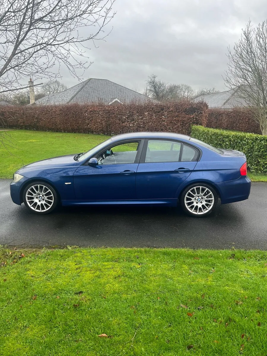 BMW 320i M Sport - Image 4