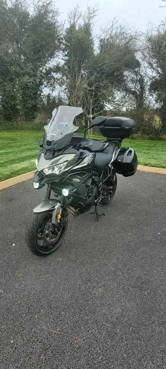 Motorcycle - Image 3