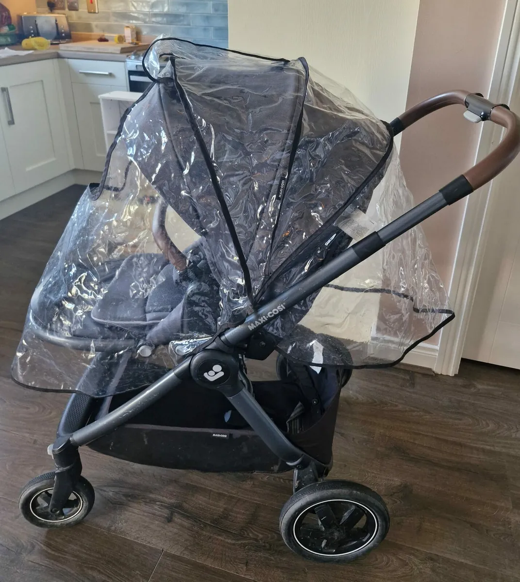 Maxi-Cosi Pram - Image 3