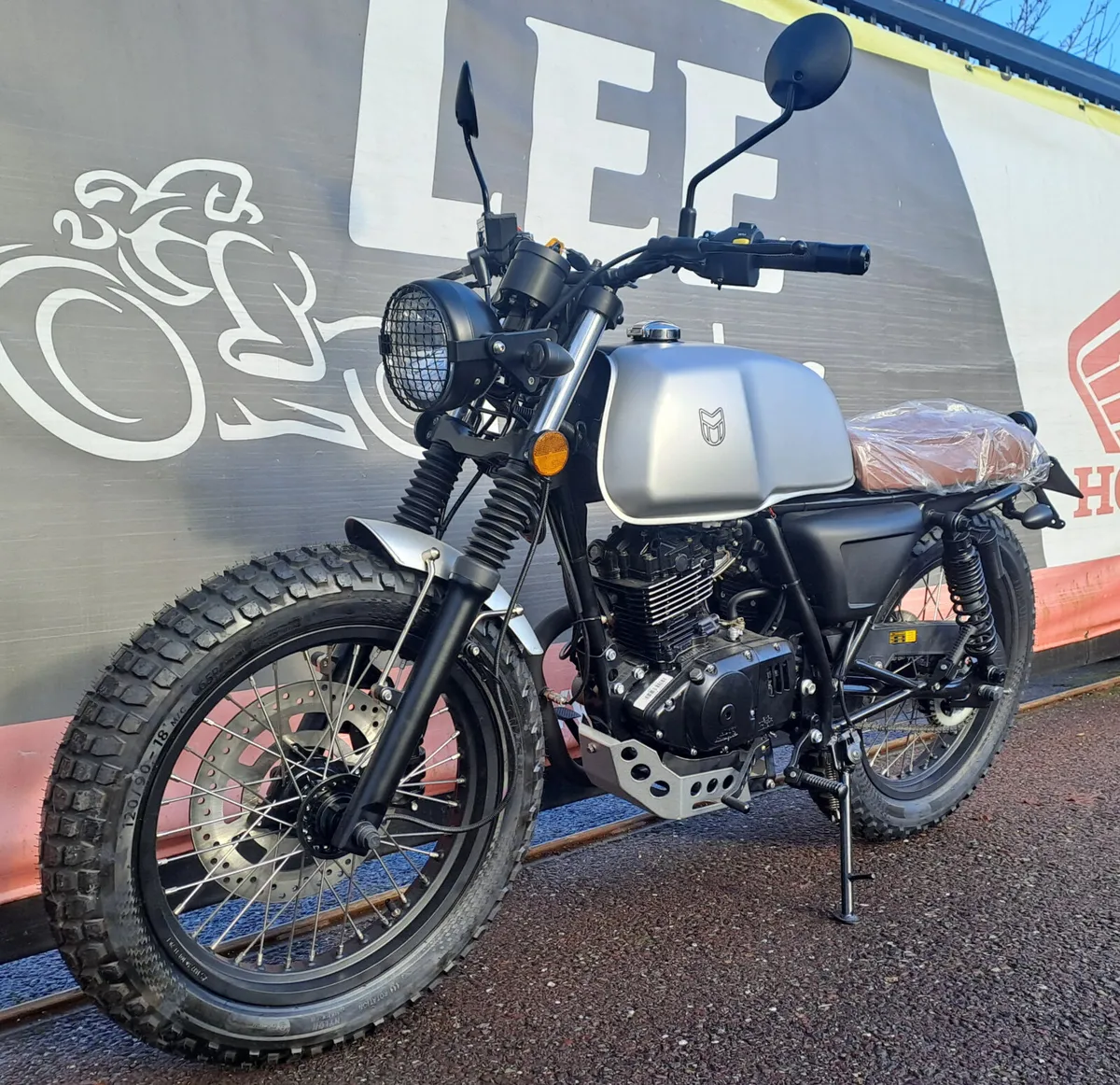 2025 MUTT AKITA 125 - Image 4